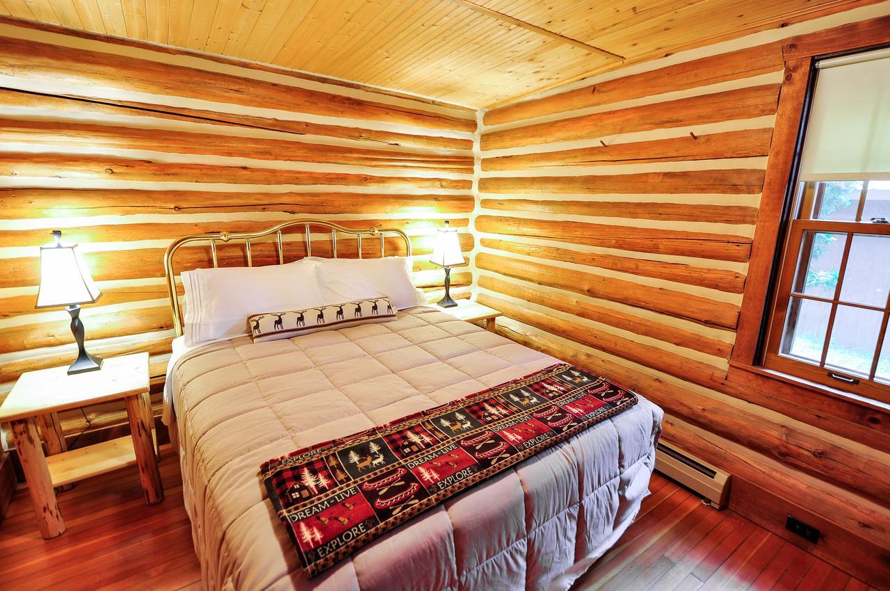 Glacier Homestead Coram Ngoại thất bức ảnh